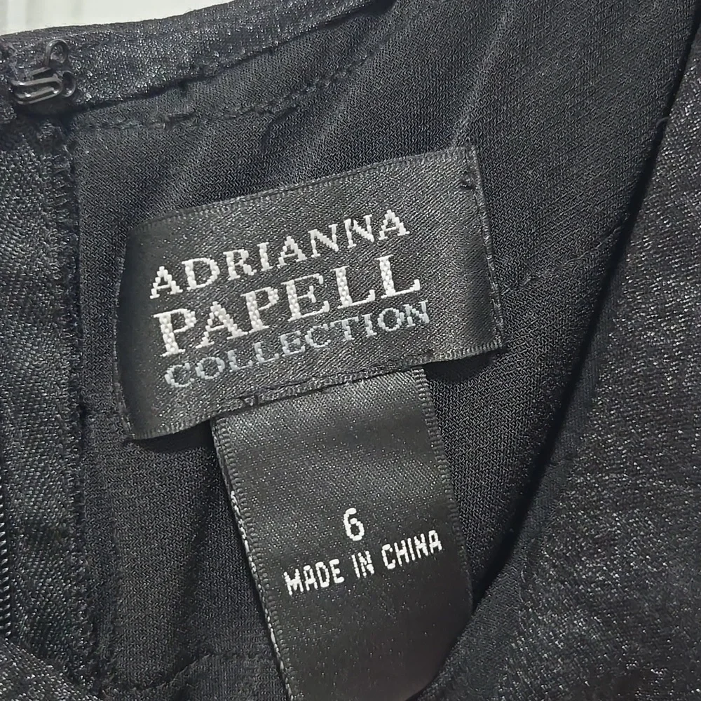 Adrianna Papell collection black fully lined dress beautiful pleated detail 6